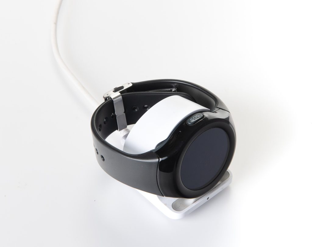 Theora Connect Wearable + Charger